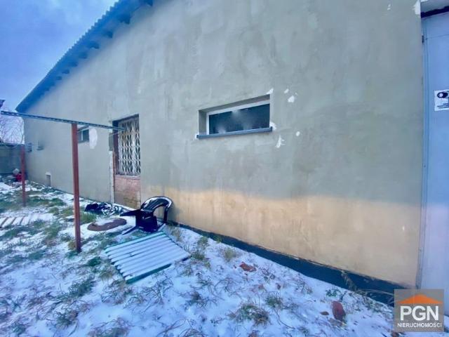 Hala 400 m² z możliwością adaptacji na mieszkania