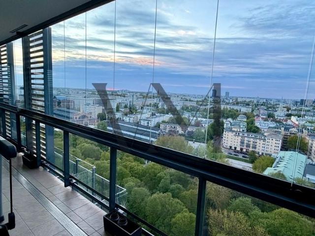 Grzybowska 4, 3 pokoi, wysoki standard Warszawa, Śródmieście