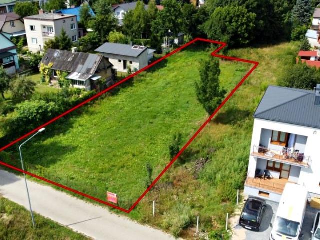 Grzegorza Wójcika 1 000 m², Nałęczów