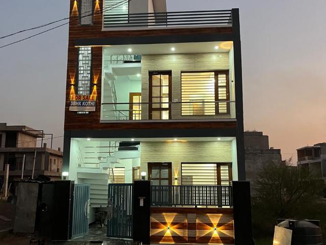 Gtb Nagar 3 Bedroom 100 Sq. Yd. Independent House in Kharar Mohali Listing ID: #9597
