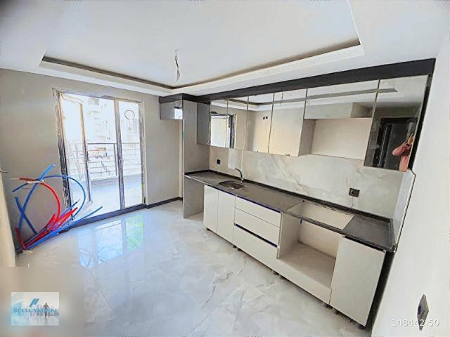 GÜÇLÜ YATIRIM'DAN NEŞET ERTAŞ CAD. SIFIR LÜX YAPILI 3+1 DAİRE