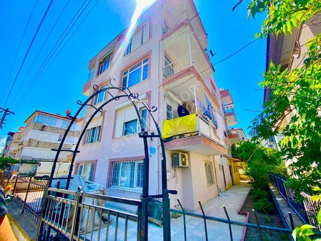 ▀gümüş'den Akçay'da Denize 300m Ön Cephe Arakat Fırsat 2+1 Daire