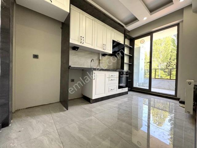 Gümüşden Akçayda Emsalsiz Fiyata Ön Cephe Arakat 2+1 Sıfır Daire