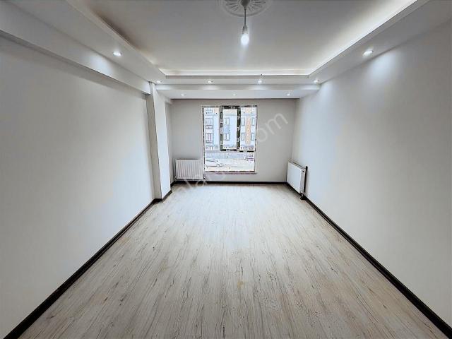Gümüş Grouptan Devlet Hastanesinin Karşısında Kiralık 2+1 Daire