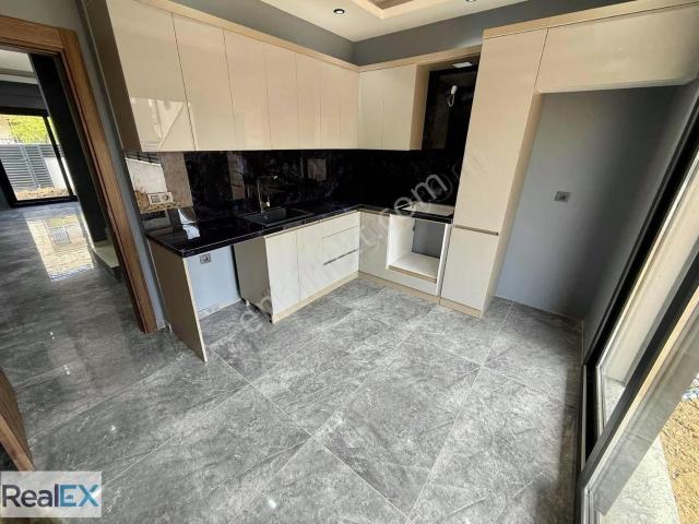 Gümüldürde Denize 300 Metre Sıfır Villa & 36 Ay Vade İmkanı