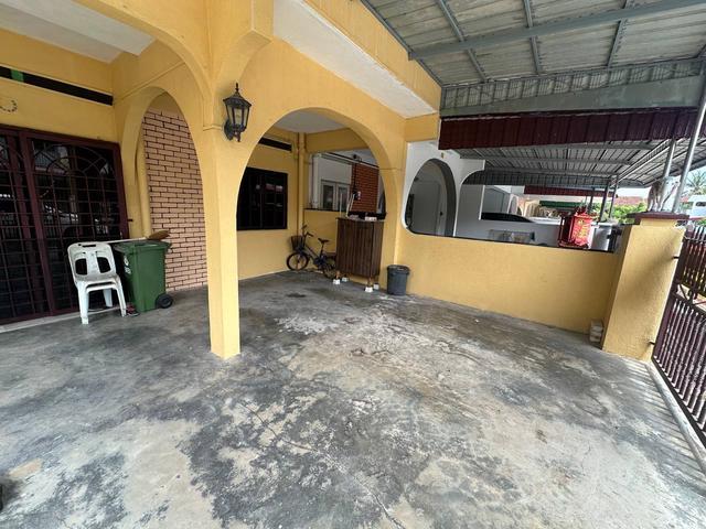 Gunung Rapat 2 Storey Terrace 1240 sqft Kitchen Fully Extended