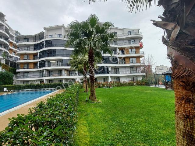 Gündoğdu Havuzlu, Asansörlü, Site İçi Satılık 3+1 Ara Kat Daire