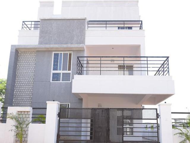 Gundlapochampalli 3.5 BHK Villa For Sale Hyderabad