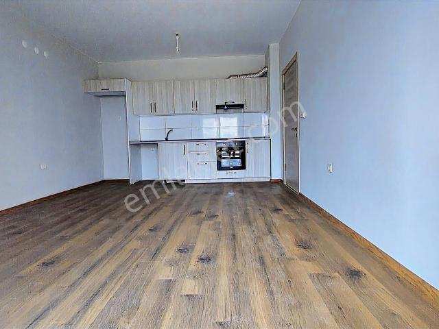 Güneş Mahallesinde 2.katta Asansörlü 2+1 85m² Sıfır Daire