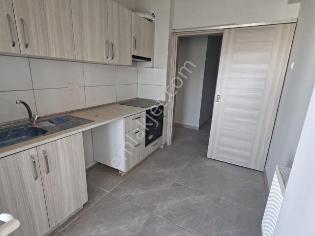 Güneş Mh Güneş Evleri Kiralık 2+1 Net90m Daire Site İçerisinde Kat 11