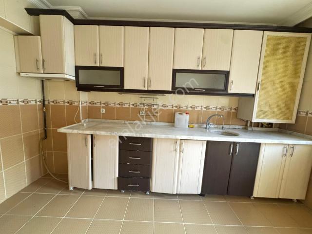 Güneşevler Merkezde 3+1 *130 M2* Asansörlü Ara Kat Daire