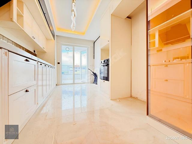 GÜNEŞ EMLAK*MERKEZİ KONUMDA* ULTRA LÜKS 3+1 KATTA SATILIK DAİRE