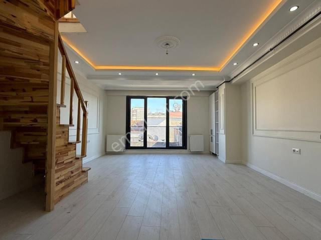 Güneşli 15 Temmuz'da Satılık 4+1 Dubleks Daire Krediye Uygun