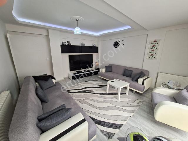 Güneş'ten Şirinyer İzban 2dk 3+1 125m 2.kat 2 Balkon Çift Cephe