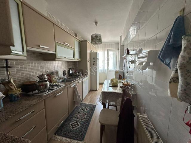 Güneş'ten Şirinyer İzban Karşısı 3+1 125m Balkon Doğalgazlı
