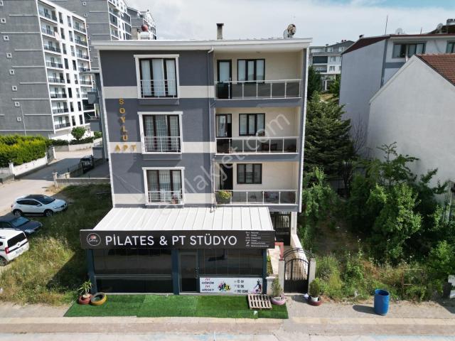 Güneştepe Çamlık Caddesi Üzerinde Komple Satılık Bina