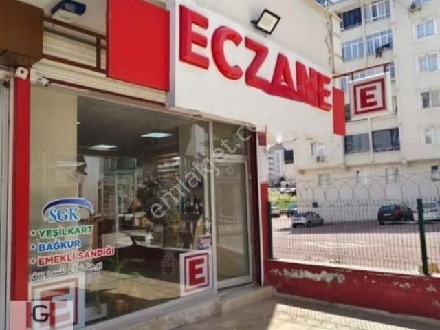 Güneykent 500evler'de Sağlık Ocağı Karşısı Satılık Eczane