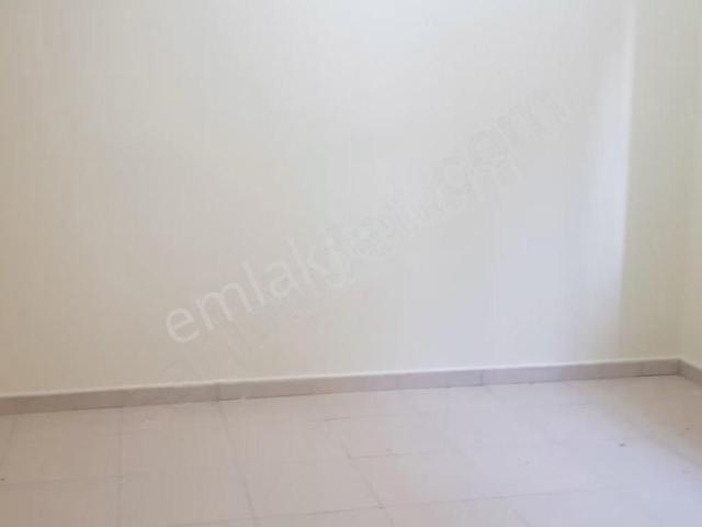 Güneykent Mah'de Site İçerisinde 1+1 Bakımlı Kiralık Daire