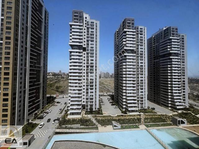 Güneypark 1 Evlerinde Peyzaj Manzaralı Satılık 3+1 Daire
