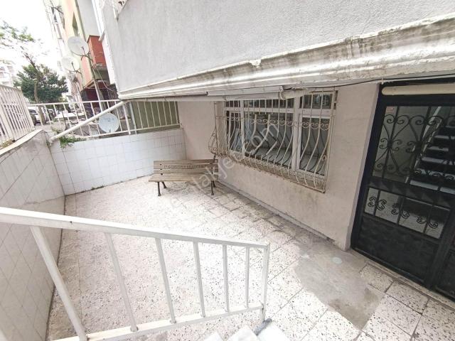 Güngören Akıncılar Mahallesinde 2+1 Giriş Krediye Uygun
