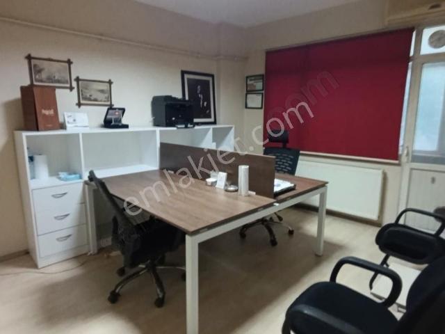 Güngören Akıncılarda Satılık 2+1 65m² Daire