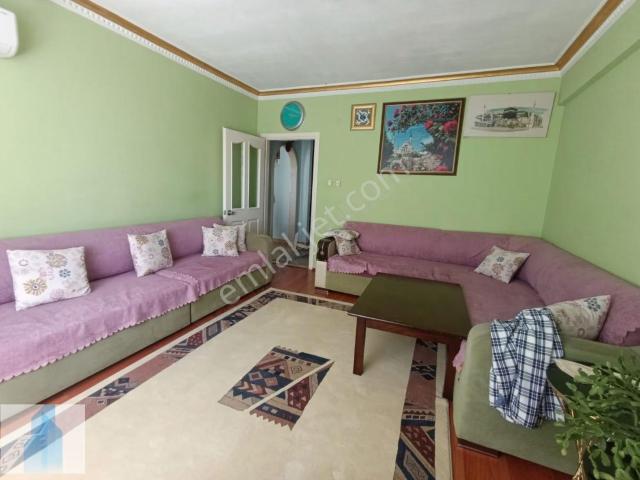 Güngören Gençosman Mah Satılık 6+2 240m² Dubleks 2007 Yapımı