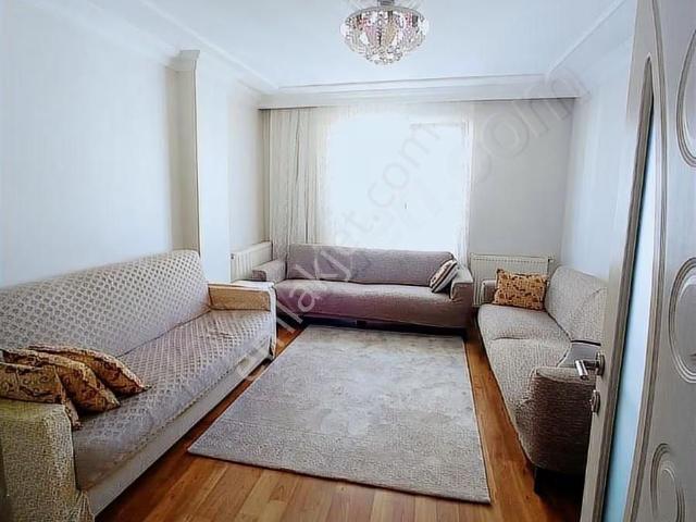 Güngören Güneştepe De Satılık 3+2 Dublex Daire 150 M2