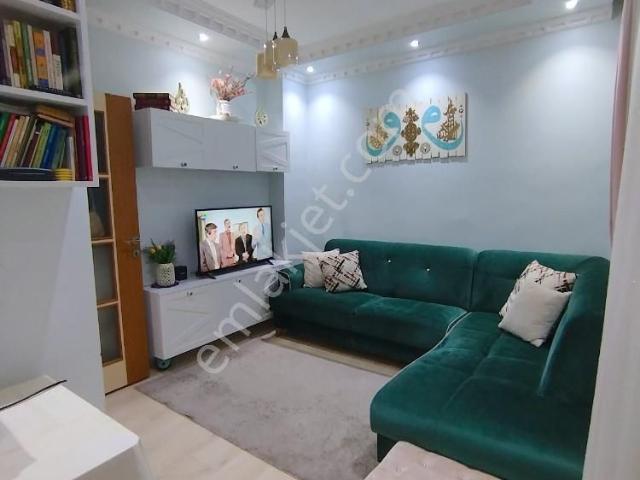 Güngören Haznedar Metroya 1 Dk 1+1 Kiralık Daire
