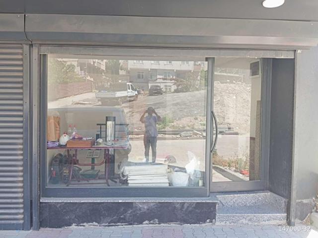 GÜNGÖREN MERKEZ MAH 60_M2 DEPOLU DÜKKAN SIFIR