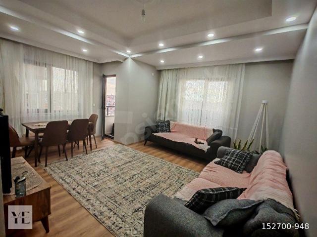 Güngören spor kompleksinin karşısında satılık dubleks daire