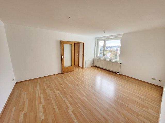 Günstige 2 Raum Wohnung zu vermieten