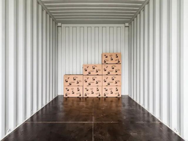 Warehouse for rent in Dresden 15 m² | dreamo. Ch