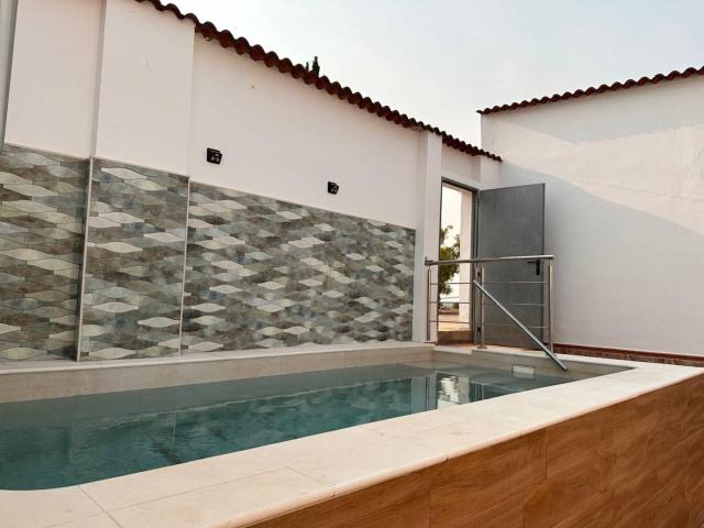 GUADAJIRA BADAJOZ VIVIENDA AMPLIA CON PISCINA