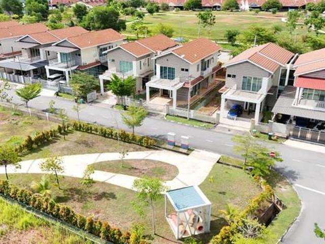 Guard Gated 2 Storey Semi D Fully Furnished Astana Parkhomes