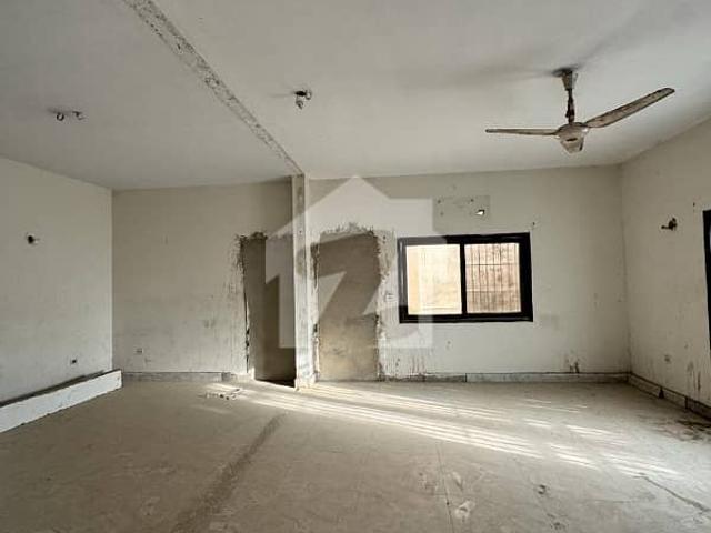 Guarded Barier Street, Proper Double Storey House With 2 Gates, West Open Near Nipa Block 10 Gulshan