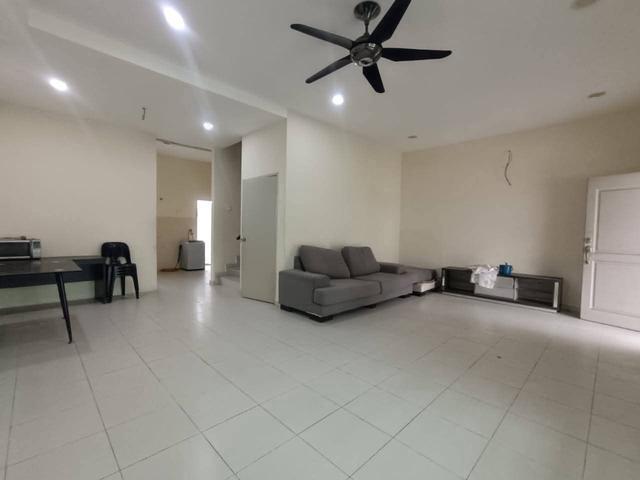 Guarded Below Value Angkasa Nuri Precinct 8 2sty House