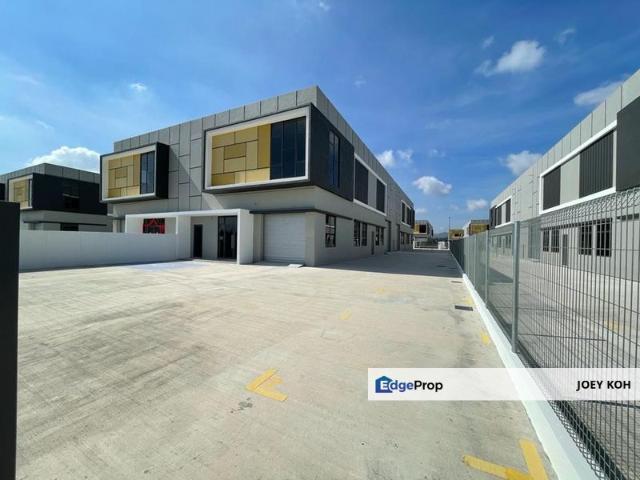 GUARDED CLUSTER SEMI D Eco Business Park V Puncak Alam Kuala Selangor