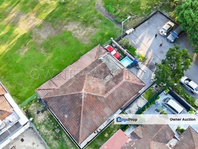 [Guarded community] 1 Storey Bungalow House [5 mins drive to MesaMall Nilai and Nilai commercial area]