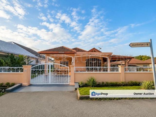 [Guarded Community at Kastrui Heights, Nilai] 1 Storey Bungalow House [Nearby to Nilai Spring Golf & Country Club  Easy Access via ELITE, LEKAS & PLUS