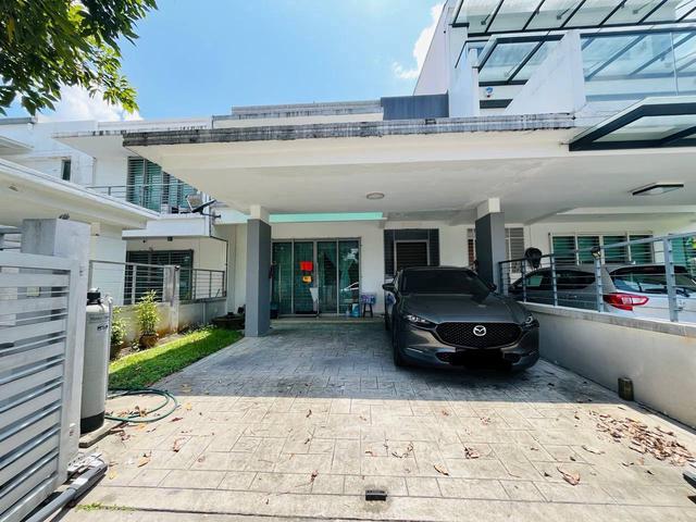 Guarded Double Storey Superlink Sering Ukay Ampang For