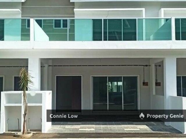 Guarded with Multipurpose Hall New Double Storey Terrace for Rent Ipoh