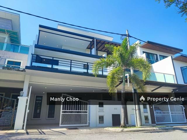 GUARDED 2.5 Storey Terrace Taman Limbongan Indah Near Tarcor Park TOWN