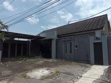 Gudang dijual di Pakisaji, Malang