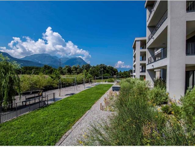 Gudo, appartamento 2.5 locali con terrazzo