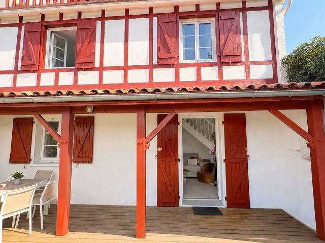 GUÉTHARY Duplex entièrement rénové avec terrasse