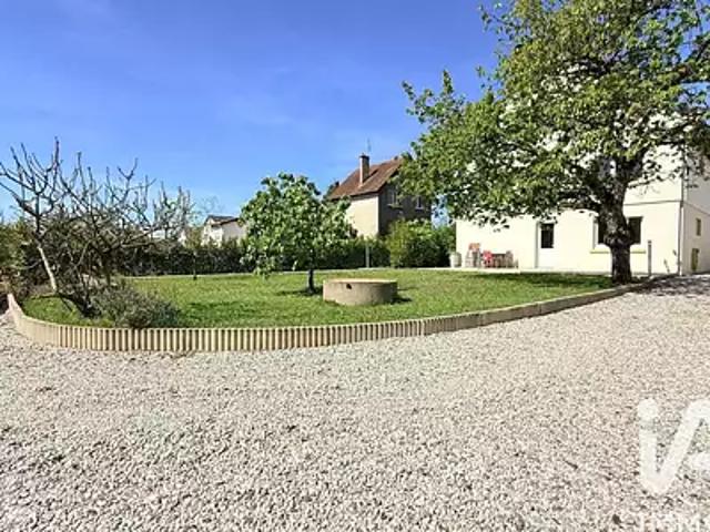 Gueugnon 71130 Achat / Vente maison 7 pièces t7 parking