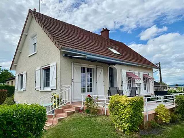Gueugnon 71130 Achat / Vente maison 6 pièces t6 au dernier étage