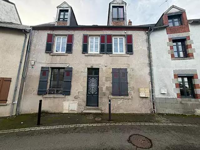 Guéret 23000 Location appartement 1 pièce t1 au dernier étage