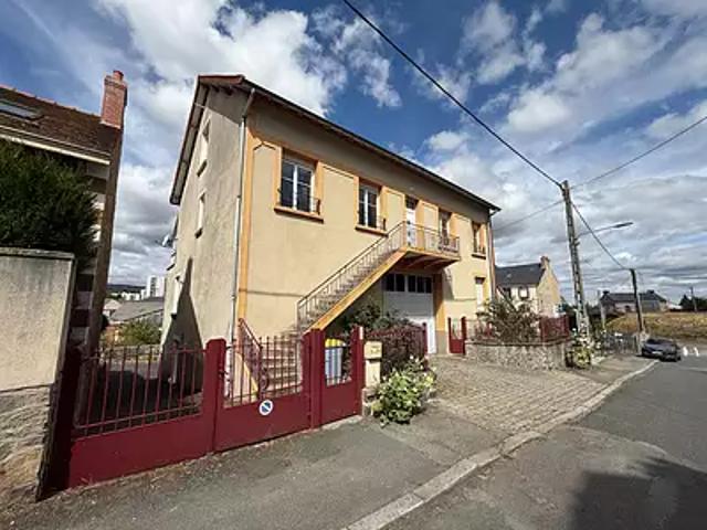 Guéret 23000 Location appartement 7 pièces t7