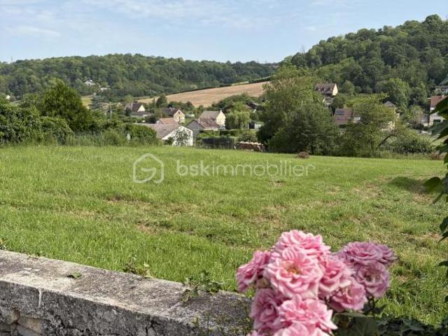 Guerville A saisir un véritable petit cocon avec une vue dégagée sur la vallée